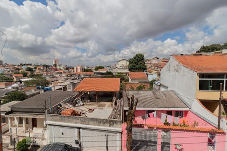 Vista de casa para alugar com 2 quartos, 60m² em Vila Roque, São Paulo