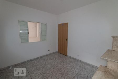 Sala de casa para alugar com 2 quartos, 60m² em Vila Roque, São Paulo