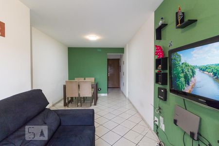 Sala de apartamento para alugar com 3 quartos, 77m² em Vila Formosa, São Paulo