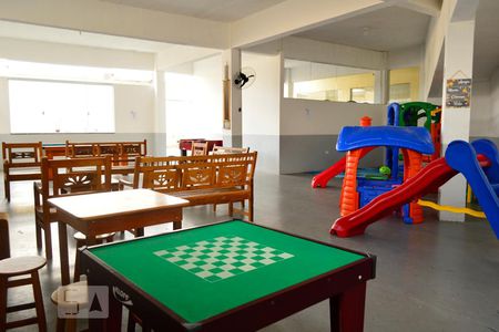 Área comum - Salão de Jogos e Playground de apartamento para alugar com 2 quartos, 48m² em Vila Taquari, São Paulo