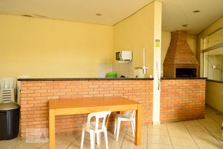 Área comum - Churrasqueira de apartamento para alugar com 2 quartos, 48m² em Vila Taquari, São Paulo