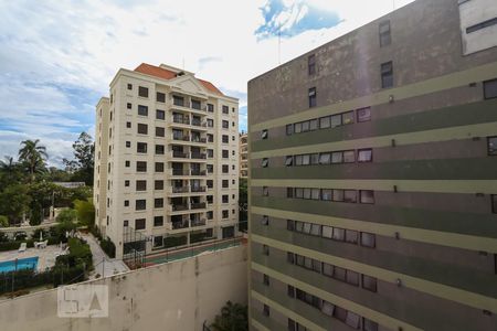 Vista da varanda da sala de apartamento à venda com 3 quartos, 125m² em Vila Morumbi, São Paulo