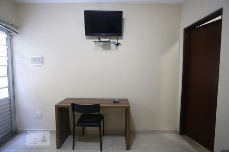 Studio de kitnet/studio para alugar com 1 quarto, 17m² em Vila Gomes, São Paulo