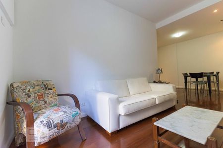 Sala de Estar de apartamento para alugar com 2 quartos, 75m² em Jardim Botânico, Rio de Janeiro