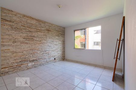 Sala de apartamento para alugar com 2 quartos, 65m² em Taquara, Rio de Janeiro