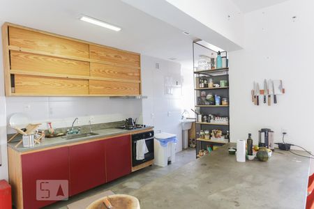 Cozinha de apartamento à venda com 2 quartos, 121m² em Pinheiros, São Paulo