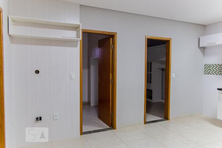 Sala de apartamento à venda com 2 quartos, 42m² em Vila Príncipe de Gales, Santo André