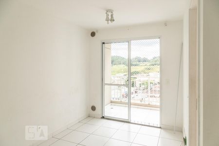 Sala e Cozinha de apartamento para alugar com 1 quarto, 35m² em Jardim Santa Teresinha, São Paulo