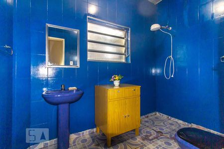 Banheiro de casa à venda com 2 quartos, 80m² em Vila Oratório, São Paulo