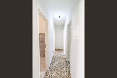 Corredor de apartamento para alugar com 2 quartos, 66m² em Pinheiros, São Paulo