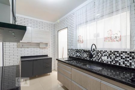 Apartamento à venda com 74m², 2 quartos e 2 vagas Apartamento à venda com 74m², 2 quartos e 2 vagasCozinha