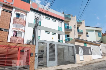 Apartamento à venda com 74m², 2 quartos e 2 vagas Apartamento à venda com 74m², 2 quartos e 2 vagasFachada