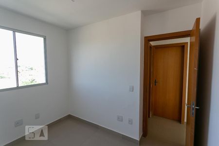 Quarto 1 de apartamento para alugar com 2 quartos, 50m² em Manacás, Belo Horizonte