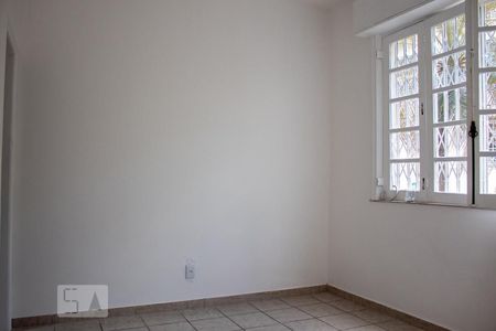 Sala de casa de condomínio para alugar com 2 quartos, 62m² em Maracanã, Rio de Janeiro