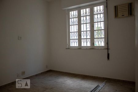 Quarto 1 de casa de condomínio para alugar com 2 quartos, 62m² em Maracanã, Rio de Janeiro