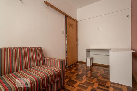 Quarto 2 de apartamento para alugar com 2 quartos, 60m² em Passo da Areia, Porto Alegre