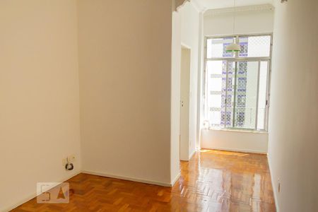 sala de apartamento para alugar com 2 quartos, 70m² em Tijuca, Rio de Janeiro