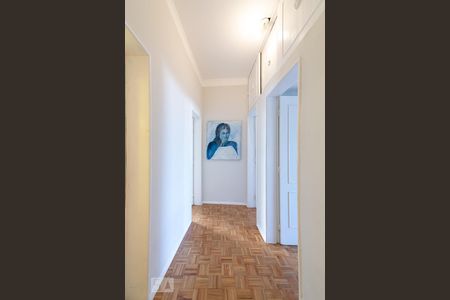 Corredor de apartamento para alugar com 3 quartos, 150m² em Barra, Salvador