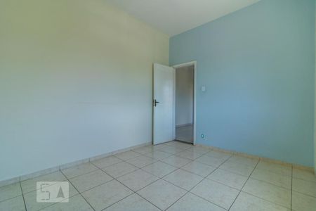 Quarto 1 de apartamento à venda com 2 quartos, 70m² em Cordovil, Rio de Janeiro