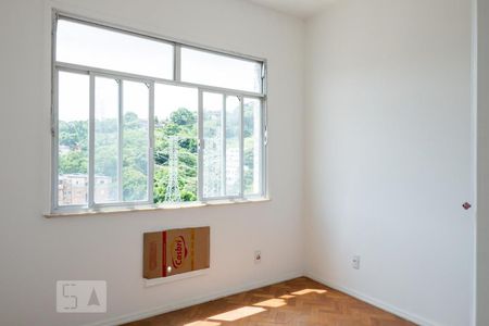 Quarto 1 de apartamento para alugar com 2 quartos, 80m² em Rio Comprido, Rio de Janeiro