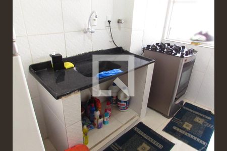 Cozinha de apartamento à venda com 2 quartos, 52m² em Jardim Umarizal, São Paulo