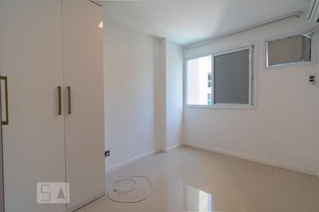 Suíte de apartamento à venda com 2 quartos, 58m² em Pechincha, Rio de Janeiro