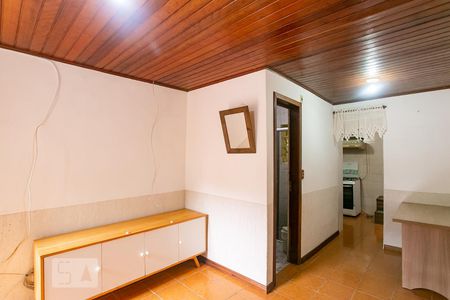 Sala de casa de condomínio à venda com 2 quartos, 48m² em Vila Nova, Porto Alegre