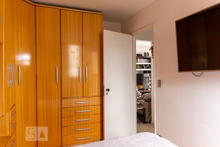 Quarto 1 de apartamento à venda com 2 quartos, 61m² em Jardim Celeste, São Paulo