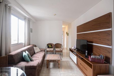 Sala de apartamento para alugar com 2 quartos, 43m² em Freguesia de Jacarepaguá, Rio de Janeiro