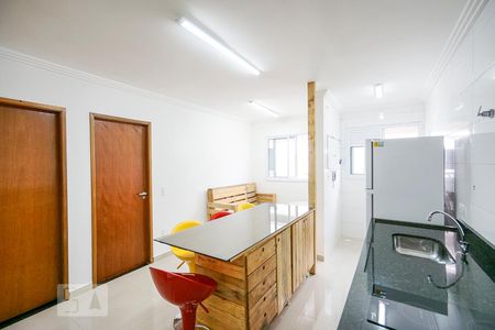 Sala e cozinha de apartamento para alugar com 1 quarto, 38m² em Vila Carrão, São Paulo