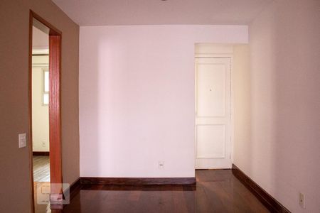 Sala de apartamento para alugar com 2 quartos, 120m² em Vila Isabel, Rio de Janeiro