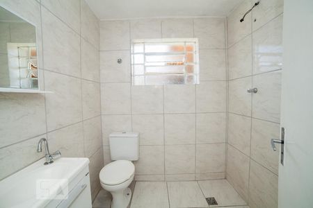 Banheiro de casa para alugar com 3 quartos, 200m² em Santa Cruz, Belo Horizonte