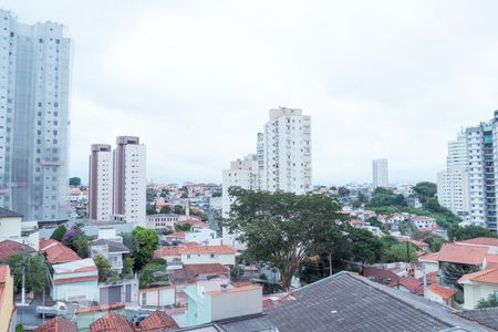 Vista Quarto 1 de apartamento para alugar com 2 quartos, 58m² em Santa Teresinha, São Paulo