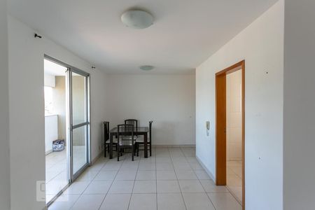 Sala de apartamento para alugar com 3 quartos, 80m² em São Francisco, Belo Horizonte