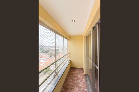 Varanda de apartamento para alugar com 3 quartos, 65m² em Vila Anhangüera, Campinas