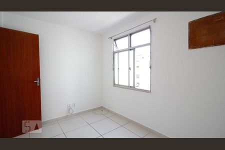 Quarto 1 de apartamento para alugar com 2 quartos, 48m² em Inhaúma, Rio de Janeiro