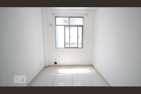 Quarto 2 de apartamento para alugar com 2 quartos, 48m² em Inhaúma, Rio de Janeiro