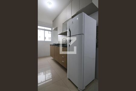 Cozinha de apartamento para alugar com 1 quarto, 35m² em Vila Guilhermina, São Paulo