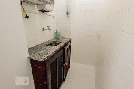 Cozinha de kitnet/studio para alugar com 1 quarto, 31m² em Centro, Rio de Janeiro