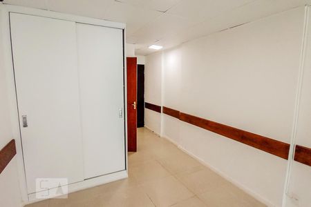 Sala/Quarto de kitnet/studio para alugar com 1 quarto, 31m² em Centro, Rio de Janeiro