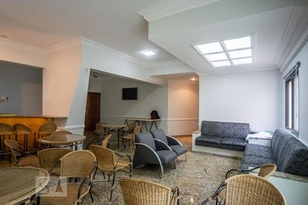 Apartamento à venda com 117m², 3 quartos e 2 vagas Apartamento à venda com 117m², 3 quartos e 2 vagasÁrea comum - Salão de festas