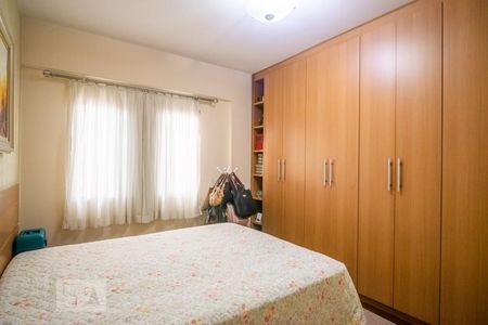 Apartamento à venda com 117m², 3 quartos e 2 vagas Apartamento à venda com 117m², 3 quartos e 2 vagasSuíte 2
