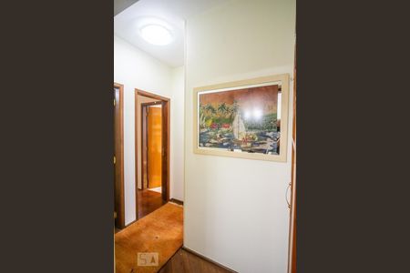 Apartamento à venda com 117m², 3 quartos e 2 vagas Apartamento à venda com 117m², 3 quartos e 2 vagasCorredor