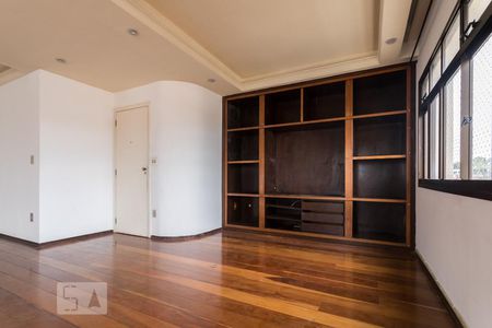 Sala de apartamento para alugar com 4 quartos, 145m² em Centro, Mogi das Cruzes