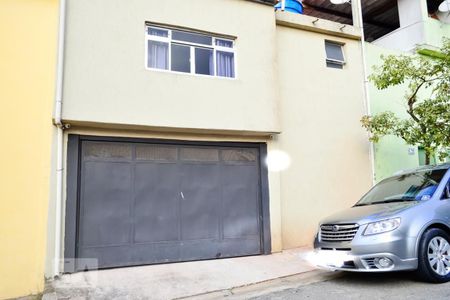 Vista Imovel de casa à venda com 2 quartos, 180m² em Fazenda da Juta, São Paulo