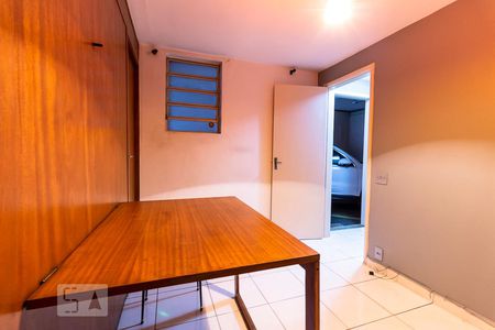 Sala de kitnet/studio para alugar com 1 quarto, 40m² em Jardim Aeroporto, São Paulo