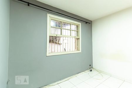 Quarto1 de kitnet/studio para alugar com 1 quarto, 40m² em Jardim Aeroporto, São Paulo