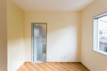 Suíte de apartamento para alugar com 2 quartos, 102m² em Vila Califórnia, São Paulo