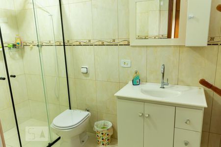 Casa para alugar com 162m², 3 quartos e 2 vagas Casa para alugar com 162m², 3 quartos e 2 vagasBanheiro da Suíte 1