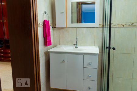 Casa para alugar com 162m², 3 quartos e 2 vagas Casa para alugar com 162m², 3 quartos e 2 vagasBanheiro da Suíte 2 e 3